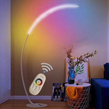 Podna lampa u obliku C s LED RGB osvjetljenjem, aluminijsko tijelo, za spavaću sobu i dnevni boravak, moderan dizajn