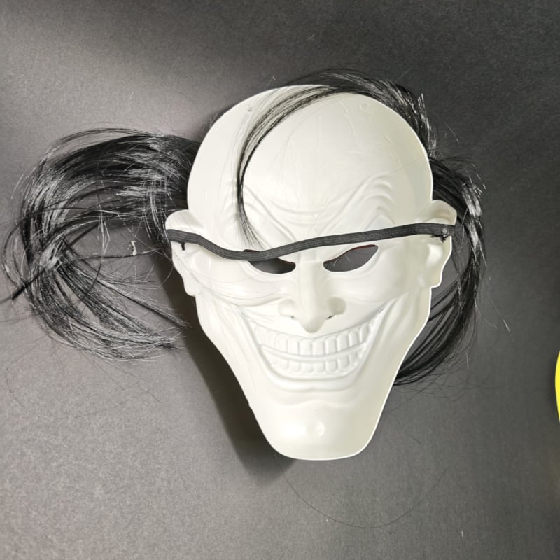 Maska klauna za Halloween: jeziva i smiješna za šale i cosplay – DIY rekvizit za kuću duhova