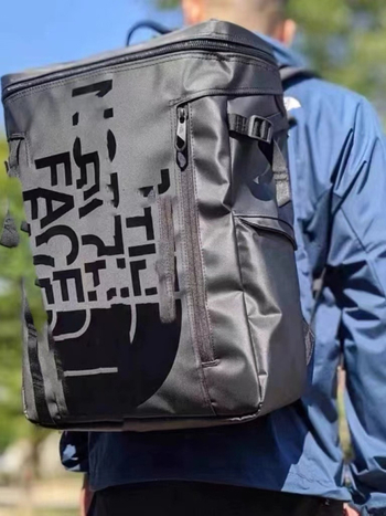 Unisex planinarska ruksak, kapaciteta 20–35 L, vodootporan najlon, za 14-inčni laptop