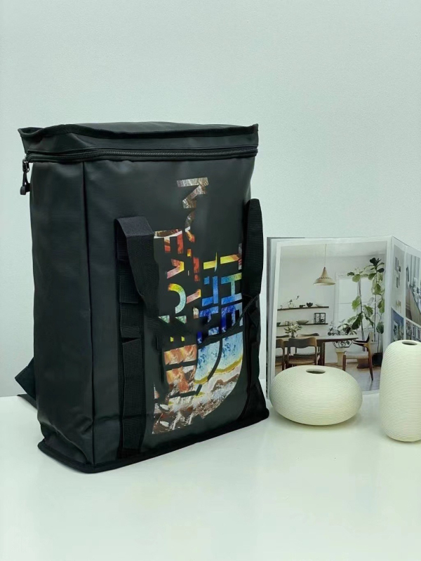 Unisex planinarska ruksak, kapaciteta 20–35 L, vodootporan najlon, za 14-inčni laptop