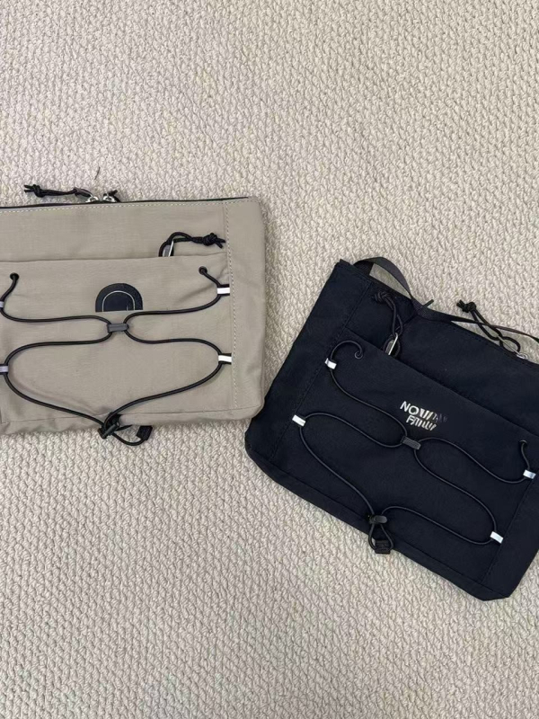 Muški nylon ruksak s crossbody remenom, korejski stil preppy, velika kapaciteta za 12-inčni prijenosnik