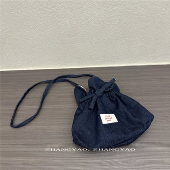 Χαριτωμένη παιδική crossbody τσάντα με φλοράλ σχέδιο, denim