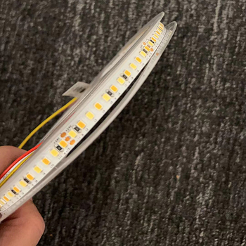 Nisko naponska monokromatska LED traka, DC24V, 120 LED-a (3528), snop svjetla 120°, 10 W/m, dimabilna, 5 m rola, pločica bez pokrova s dvostrukim PCB-om, može se rezati na duljinu 8/5/10 mm, kompatibilna s aluminijskim LED kanalom, za pozadinsko osvjetljen
