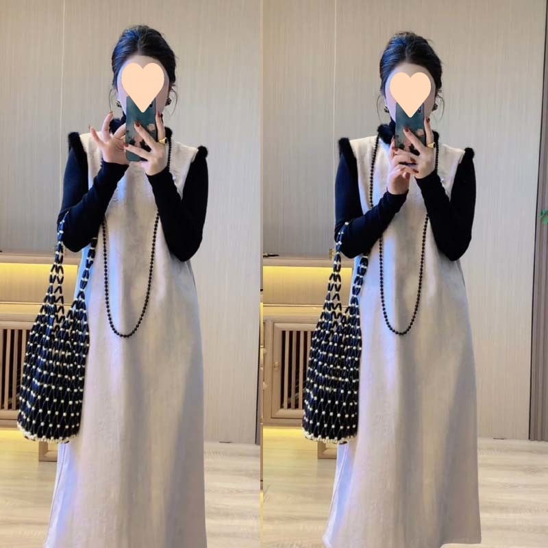 Costum de damă cu fustă pentru toamnă-iarnă, stil inspirat din China, design minimalist cu blocuri de culoare, top tricotat cald și fustă cu mâneci lungi