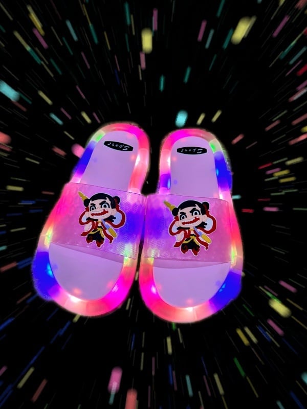 Svetleće dječje japanke s Nezha motivom, unisex, ljeto
