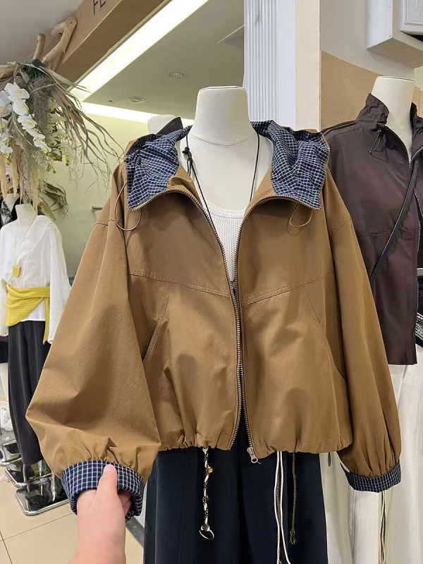 Női kapucnis rövid kabát húzózsinórral és cipzárral, koreai stílus, laza szabás, Off-White/Brown