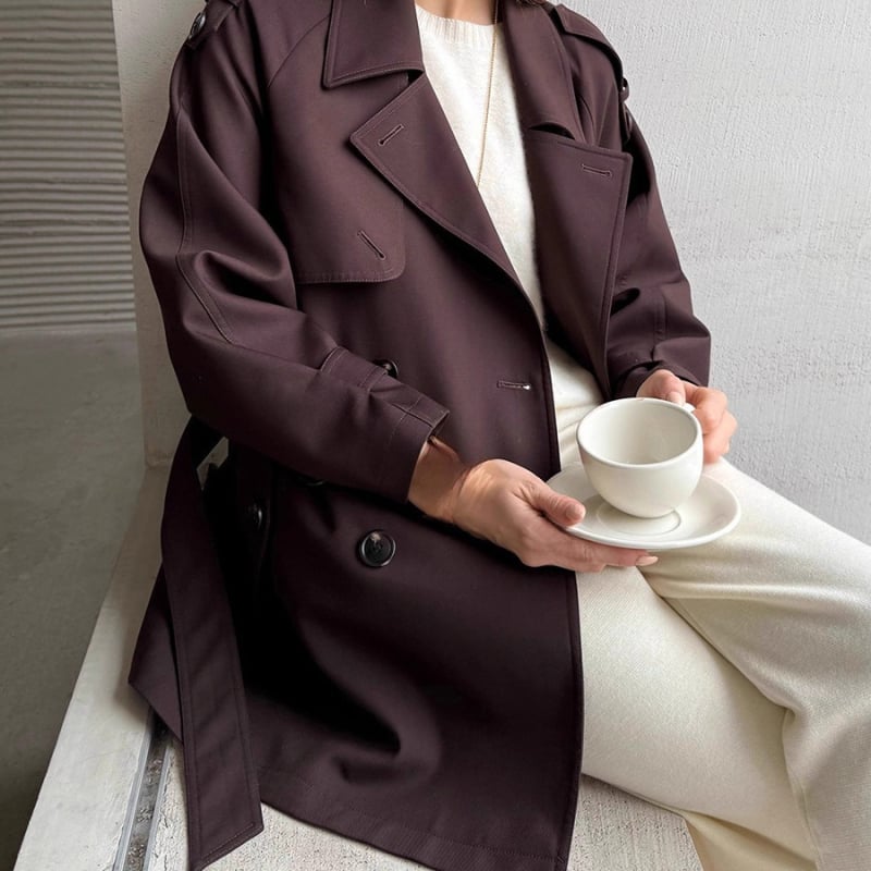 Jachetă scurtă anti-vânt pentru femei, cu rever și talie accentuată, uni alb sau negru, material poliester-viscose, toamna 2025, stil elegant pentru oraș