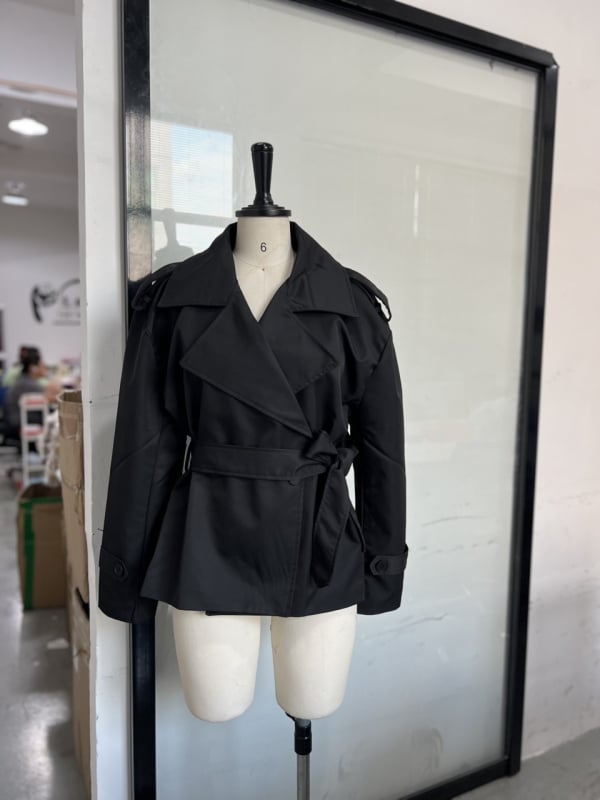 Palton scurt pentru femei, cu curea, culoare solidă, stil britanic, eleganță pentru deplasări la serviciu