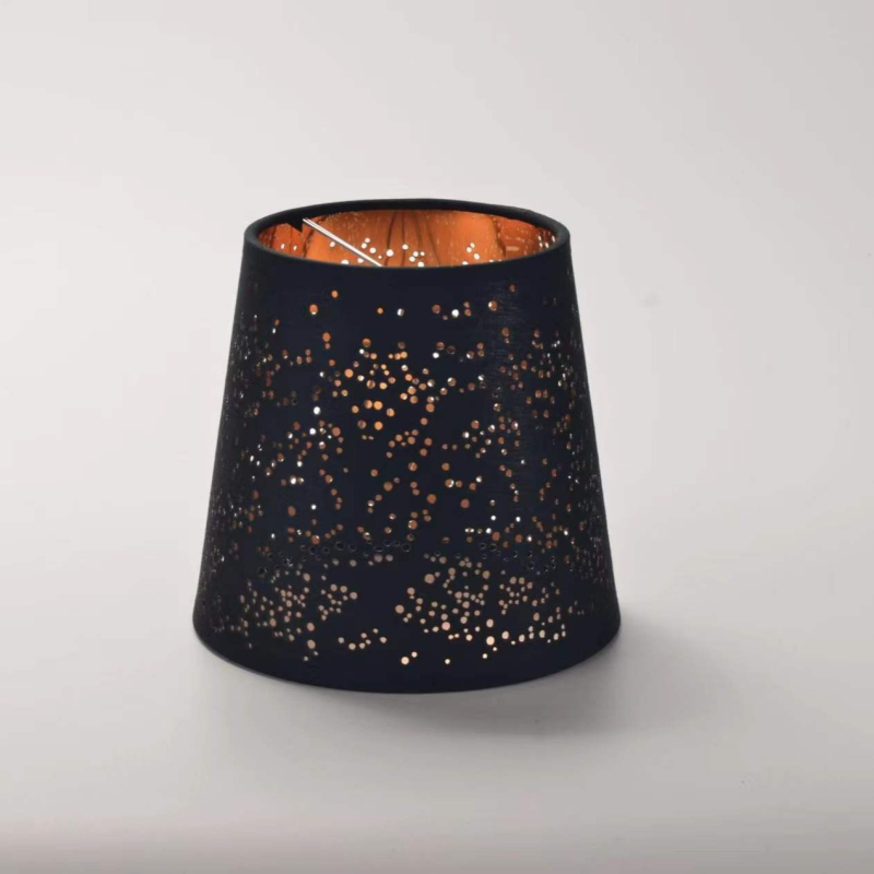 Tekstilni abažur s klipom, kupolastog oblika, crno izvana, zlat iznutra, za lustere i stolne lampe