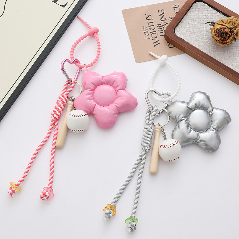 Pandantiv nou creativ din sfoară împletită, piele Dopamine, pandantiv cu floare de cinci petale și pandantiv baseball – accesorii la modă pentru genți