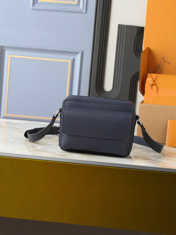 2025 Muška kožna crossbody torba - vodootporna, ultralagana, zaštita od krađe, za svakodnevnu upotrebu