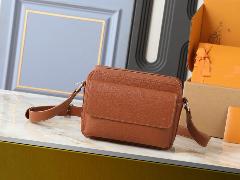 2025 Muška kožna crossbody torba - vodootporna, ultralagana, zaštita od krađe, za svakodnevnu upotrebu