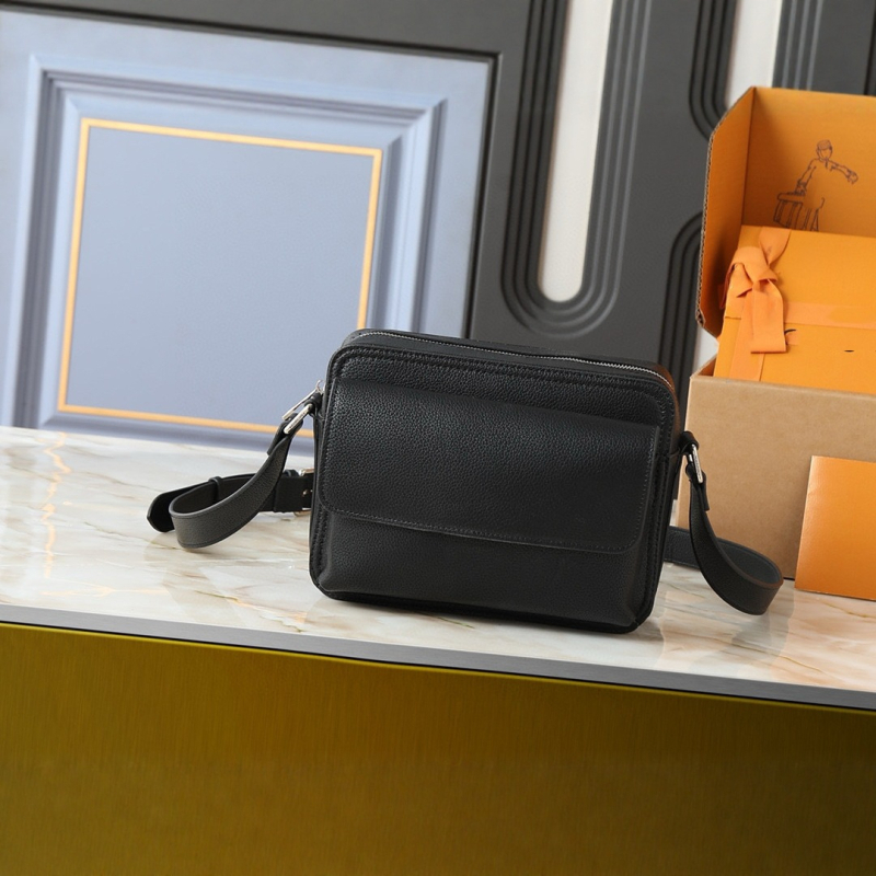 2025 Muška kožna crossbody torba - vodootporna, ultralagana, zaštita od krađe, za svakodnevnu upotrebu