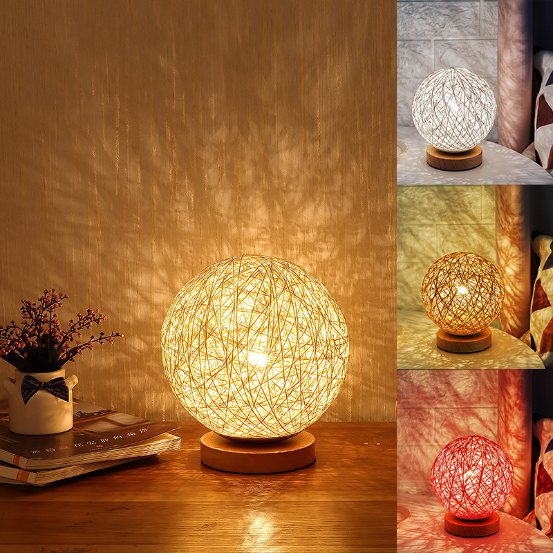 LED noćna stolna lampica s ratan kuglom i projekcijom zvjezdane nebeske atmosfere, ambijentalno osvjetljenje, USB lampa za dječju sobu