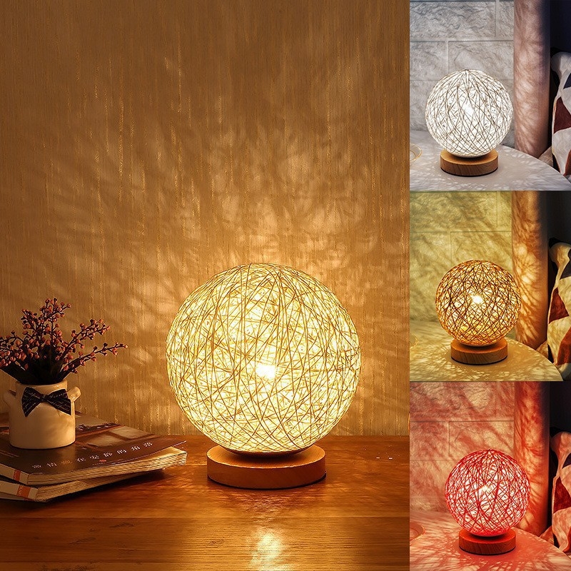 LED noćna stolna lampica s ratan kuglom i projekcijom zvjezdane nebeske atmosfere, ambijentalno osvjetljenje, USB lampa za dječju sobu