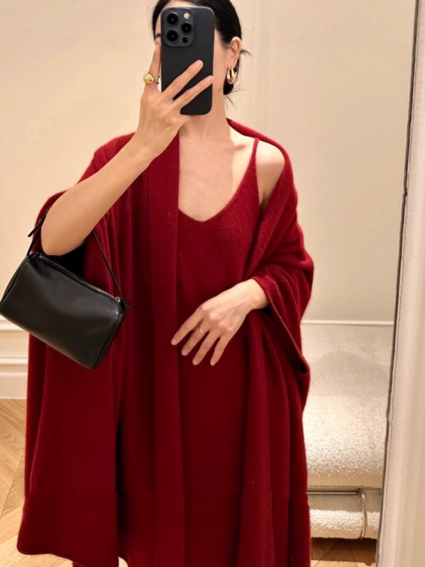 Jesen-zimski elegantni pleteni set za žene: haljina na trakice, pelerina i džemper – dva komada, europski stil