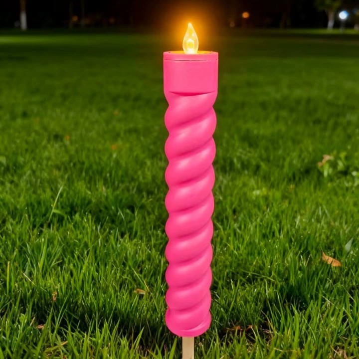 Spiralne solarne LED svijeće za travnjak