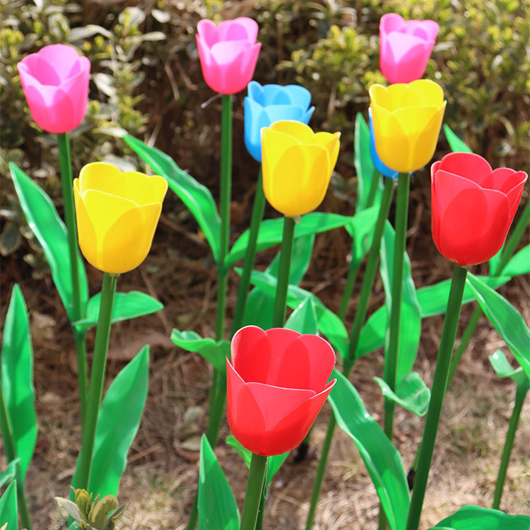 Vanjska LED tulipan lampica sa stalkom za park, krajolik i travnjak