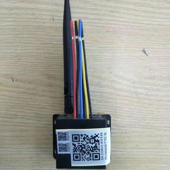 IoT контролер за 12V слънчево улично осветление, MPPT константен ток, 4G еднолампов контролер