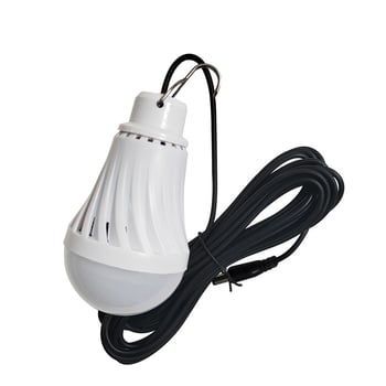 Ниско напрежение лампа 5–6/12 V, IP54, 1000 lm, PP корпус, 180° лъч, CRI 70–80, PF 0.65, Ø50–60 мм, живот 25000 ч, за дома, нощен пазар и къмпинг