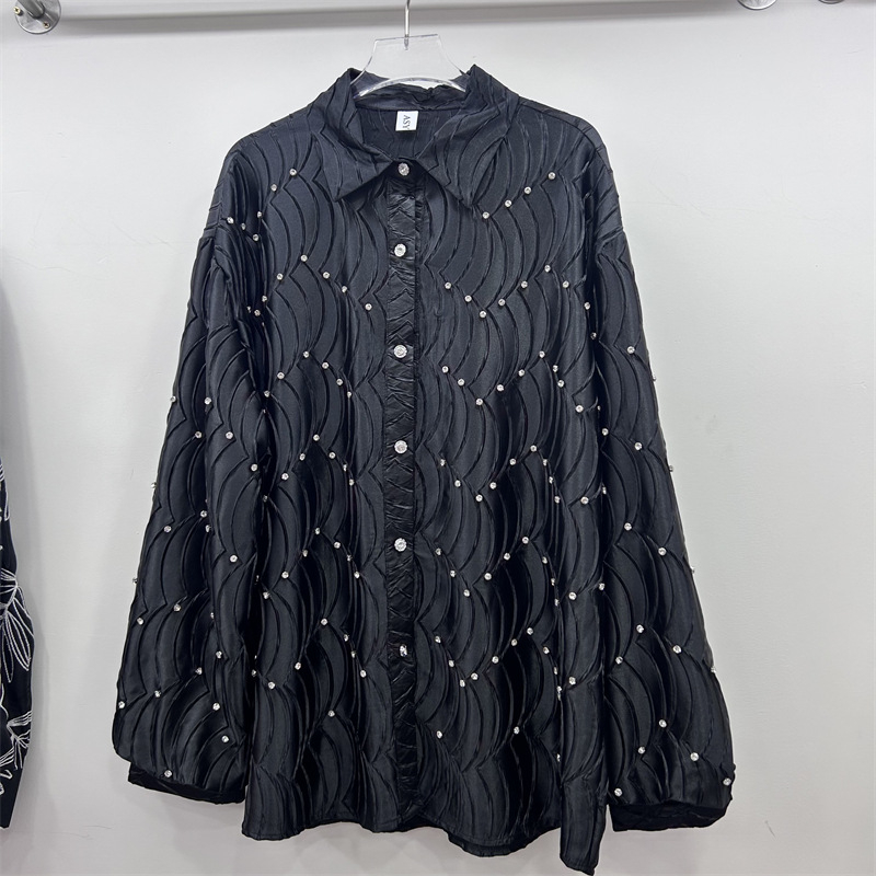 Ženska bluza s perlama u valovitom uzorku, s reverom, srednje duljine, proljeće-jesen, casual stil
