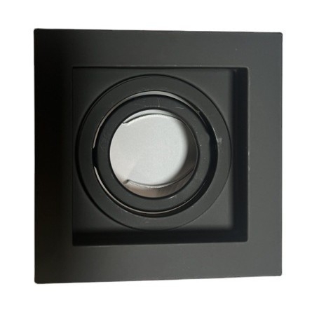 Железни квадратни корпуси за LED downlight с антиблясък; конфигурации с триглави, двуглави и едноглави