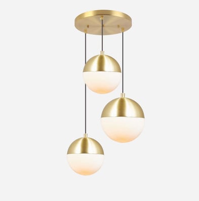 Mini luster v škandinávskom štýle z pokoveného mosadzného materiálu, dizajnová guľová sklenená guľa, vhodný do reštaurácie, obchodu, spálne, chodby a baru.