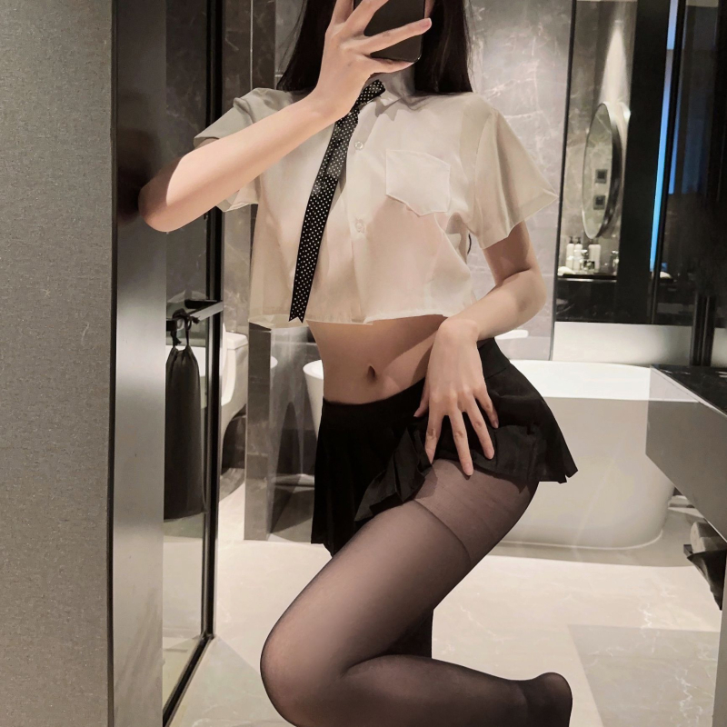 Plus veličine seksi donje rublje set s bijelom košulom i ultra kratkom suknjom u stilu uniforme