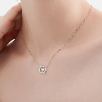 Ogrlica s privjeskom u obliku srca od Moonstonea – svjež i sladak stil; savršen poklon za rođendan najbolje prijateljice
