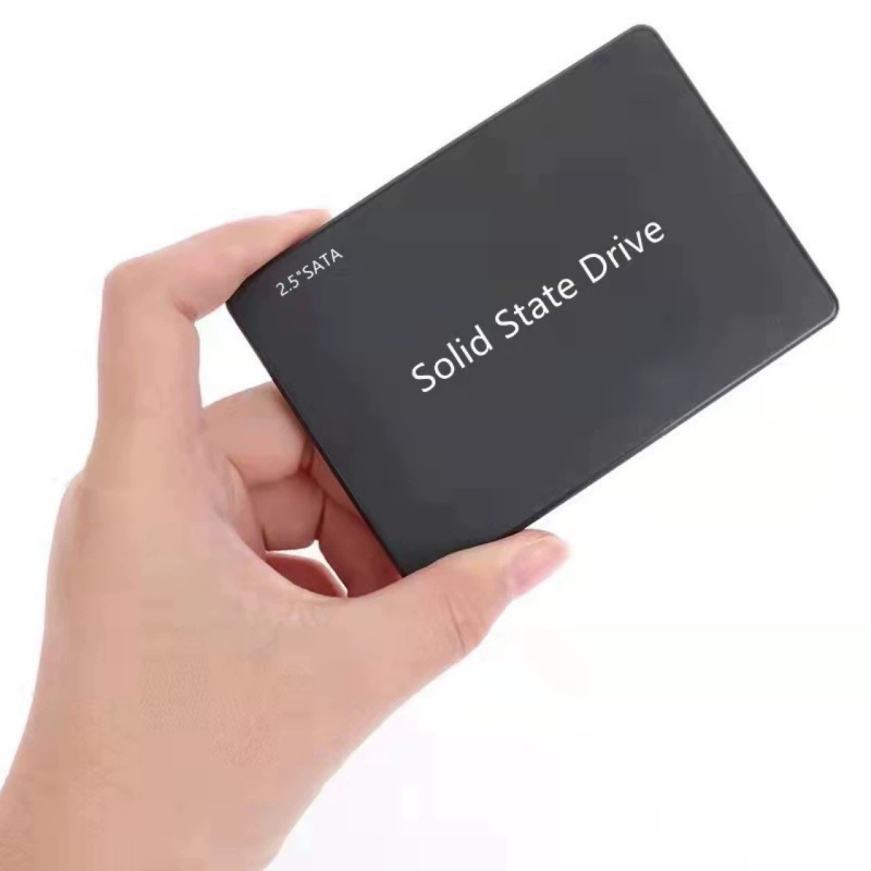 2,5-инчов SSD SATA III – универсален за настолни и лаптопи (1TB / 2TB / 4TB)
