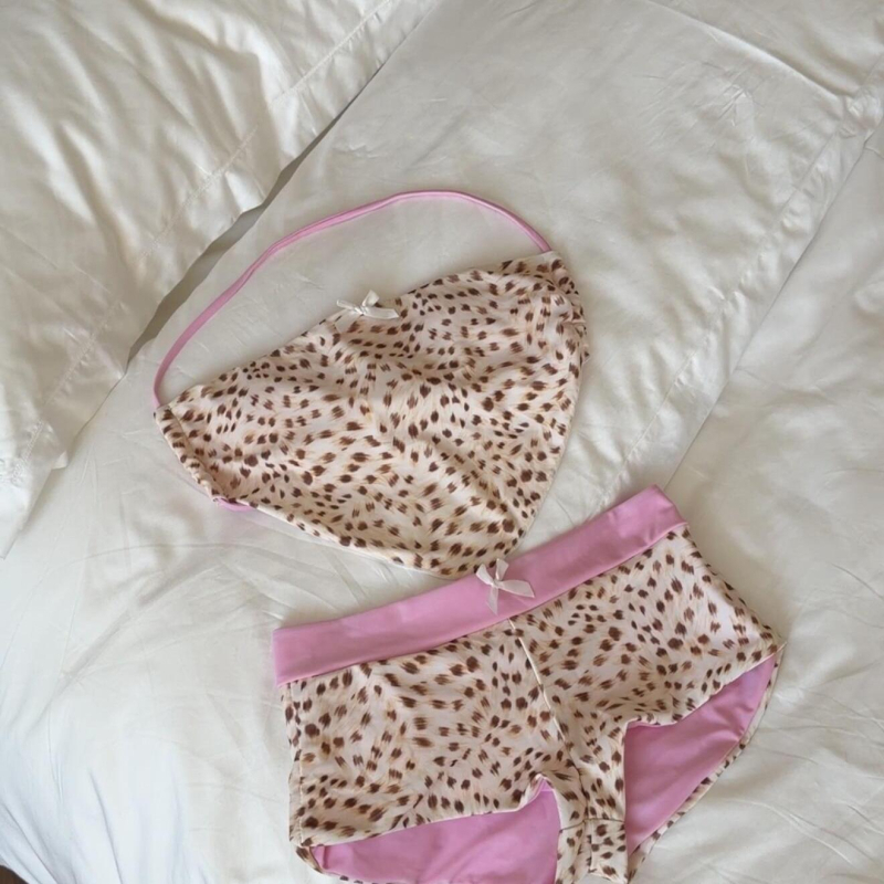 2026 Nova seksi leopard uzorka bikini set, trodjelni s dugim rukavima, za otoke i spa