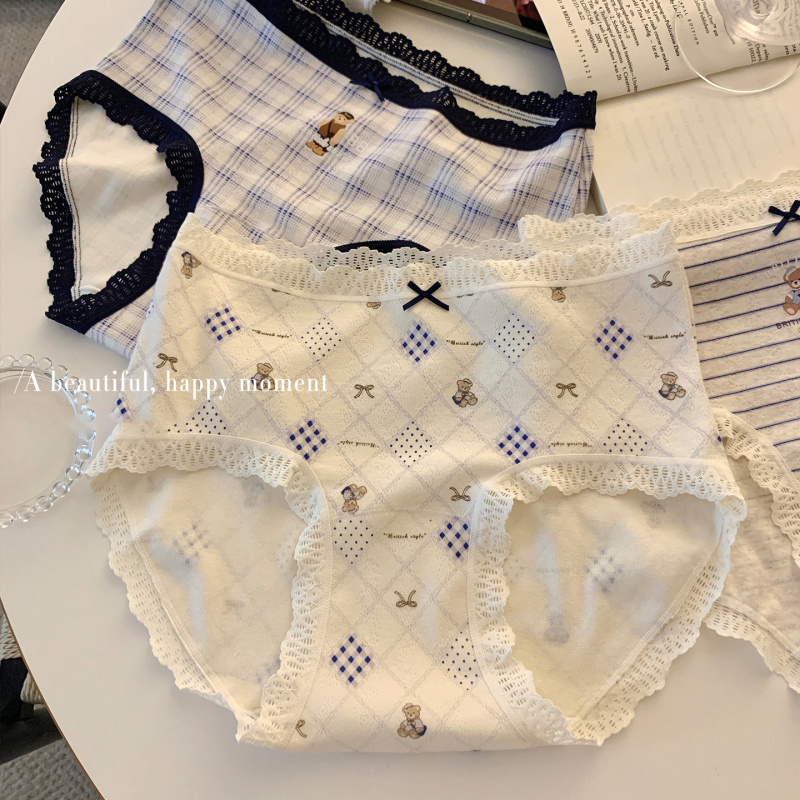 Ženske gaćice od pamuka, antibakterijske, retro školski stil, s produženim preponim dijelom i čipkastim rubom, plus veličina