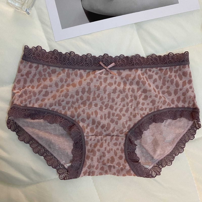 Ženske gaćice s leopard uzorkom od modalnog materijala, lagane, visoke elastičnosti, čipka, prozračne, srednje visine struka, bešavne, antibakterijske