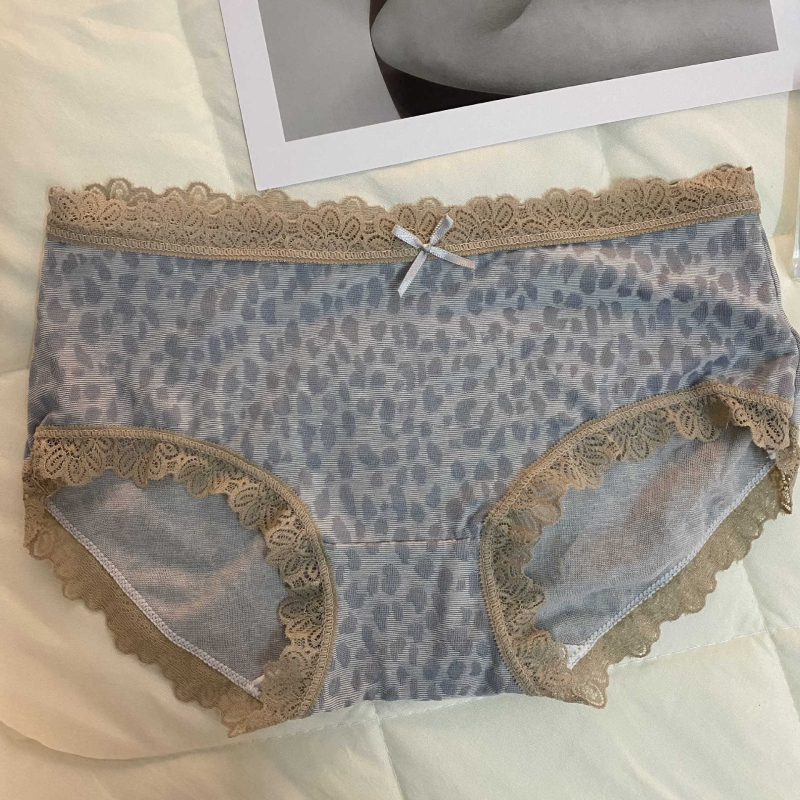Ženske gaćice s leopard uzorkom od modalnog materijala, lagane, visoke elastičnosti, čipka, prozračne, srednje visine struka, bešavne, antibakterijske