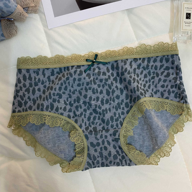Ženske gaćice s leopard uzorkom od modalnog materijala, lagane, visoke elastičnosti, čipka, prozračne, srednje visine struka, bešavne, antibakterijske