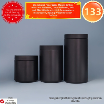 HDPE fekete fényálló széles nyakú palack, homokos felülettel, 250–1000 ml