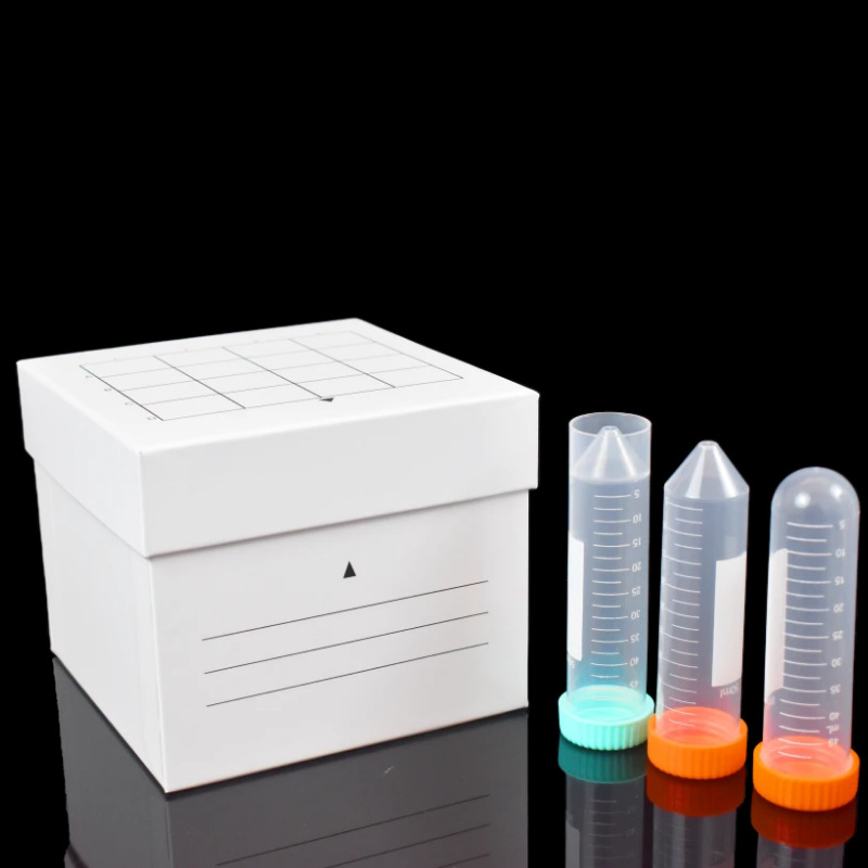 81‑helyes papíralapú kriobox fedéllel, vízálló, 5 ml, 1.8 ml, 1.5 ml és 2 ml centrifugacsövekhez.