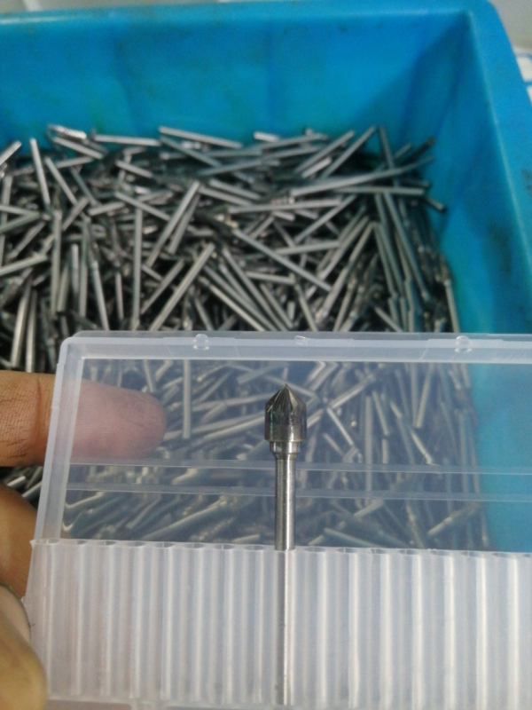 K-oblik karbidni rotacijski fajl, glava za brušenje od wolfram čelika, 90° pravi kut, K0608