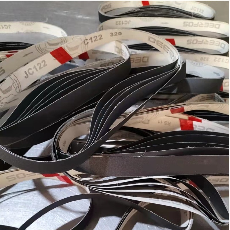 Brusna traka JC122, 762×25 mm, crna i crvena GXK51 abrazivna traka, za brušenje metala i drva