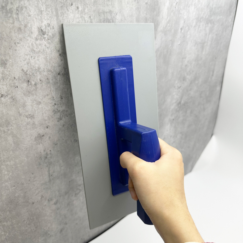 Velika plastična špahtla za žbukanje zidova, s ravnom oštricom