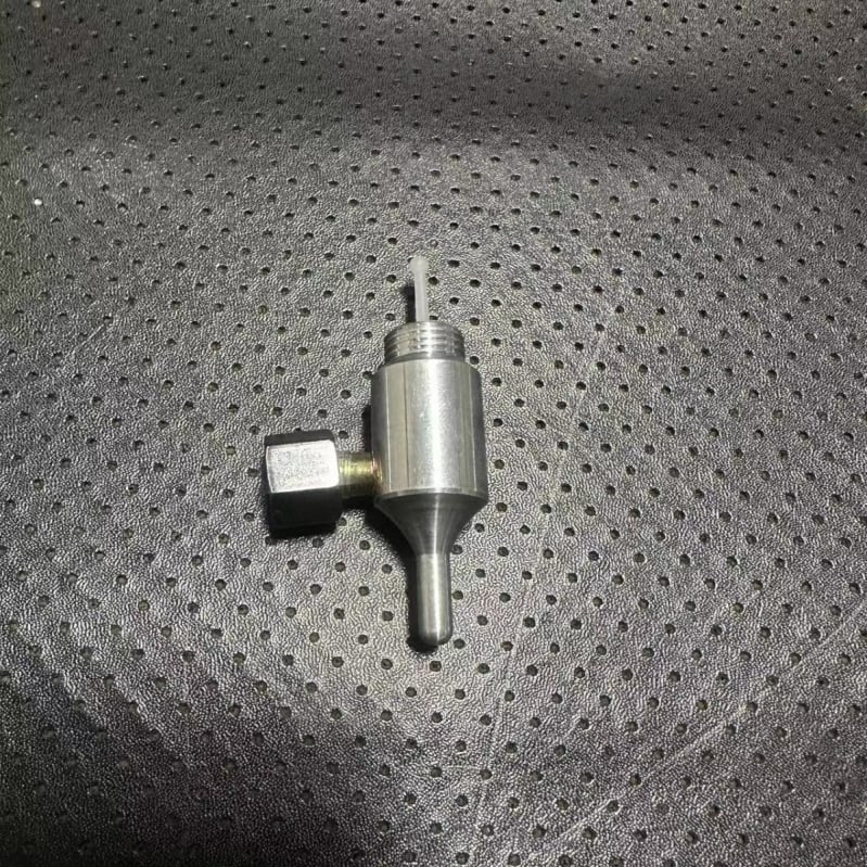 Adapter za pištolu za prskanje s dvostrukim navojem, ulazni navoj 1/4", mreža filtra, gornji navoj 14X1