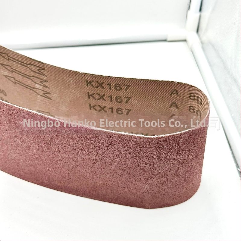 Brúsny pás 915×100 mm, hnedý korund pre drevo, kov a kameň – textilná podložka, červené brúsne zrno