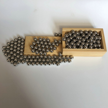 Sjajne čelične kuglice, promjeri 7.938 mm, 7 mm, 6.5 mm, 4.5 mm i 5.5 mm