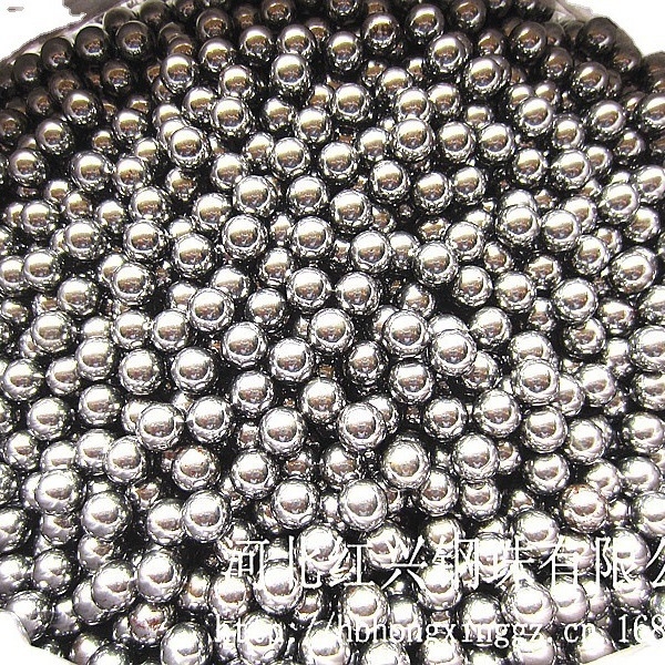 Čelične kuglice, veličine 45–100 mm