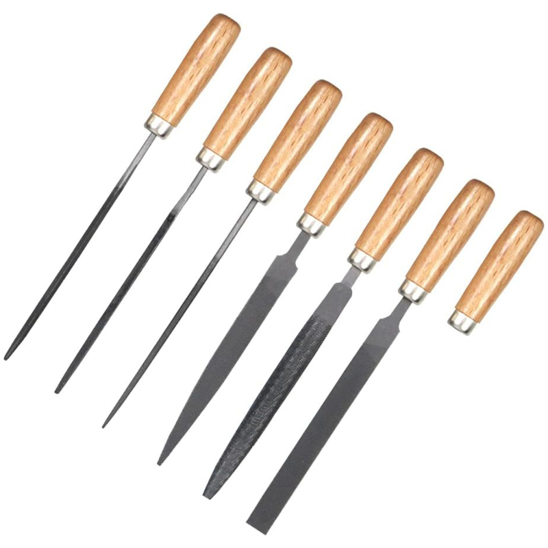 Set pilnika za drvo s drvenom drškom: trokutasti pilnik, mali polukružni pilnik i okrugli pilnik; srednji zubi, dvostruki uzorak; duljina 150 mm