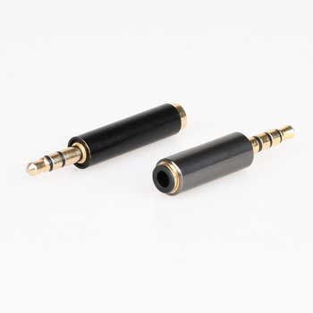 Adapter mikrofona 3,5 mm: razina 4 na razinu 3; nacionalni američki standard; kompatibilan s Apple i Android telefonima