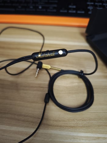 Žično in-ear slušalice kompatibilne s Marshall Mode EQ