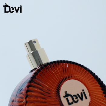 100 ml üveg parfüm spray bayonet nyakú – elegáns, testreszabható