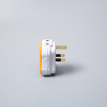 Adapter prema europskom standardu s LED indikatorom i napojnim kabelom