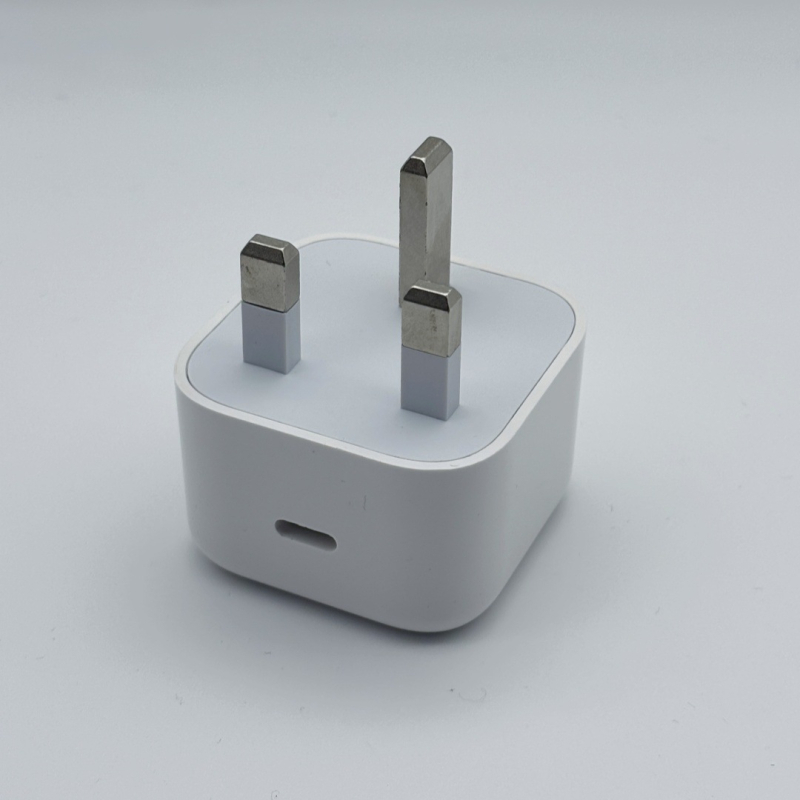 Apple 17 PD40W Type-C töltő, UK/EU/US konnektorral – gyors töltés